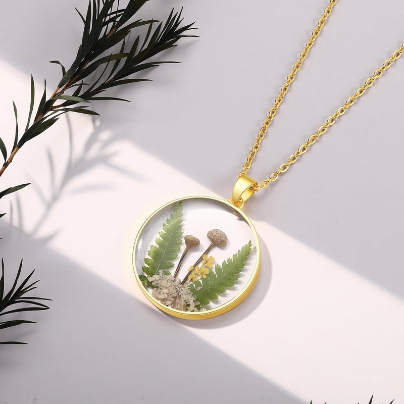 AUNTESIGN Store Forget-Me-Not and Queen Anne's Lace Pressed Wildflower Necklace | Birth Month Real Flower Necklace | Gold/Silver Pressed Flower Jewelry | Personalized Handmade Jewelry - Image 1